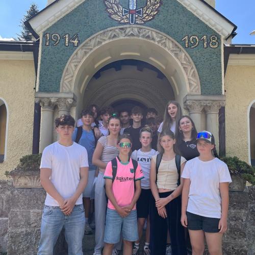 Synagogenbesuch Gruppenfoto
